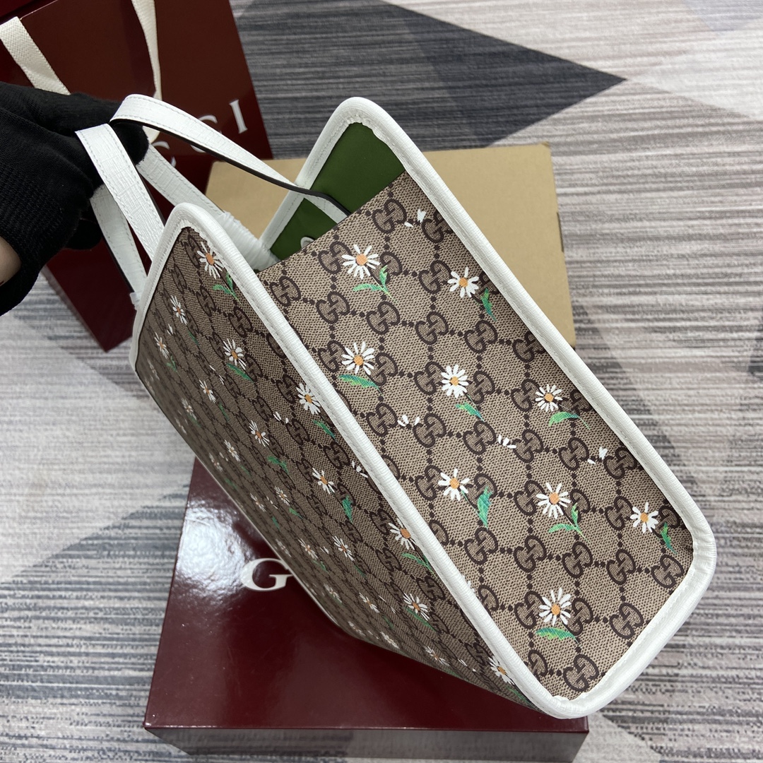 Gucci Beige Supreme Canvas Floral Print Tote Bag 5 i1745153831 9003 0