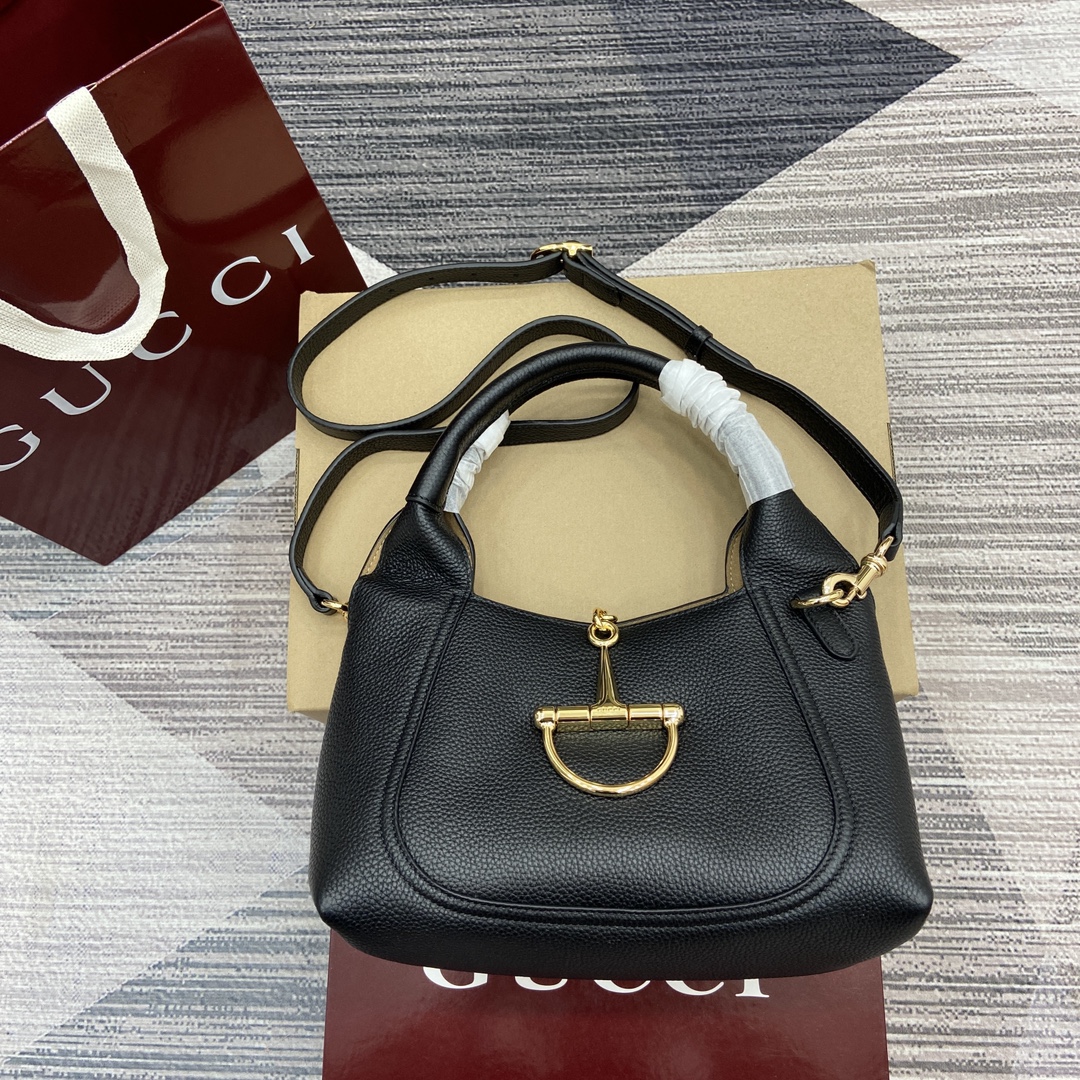 Gucci Softbit 肩背包 黑色粒面牛皮革 半馬銜扣