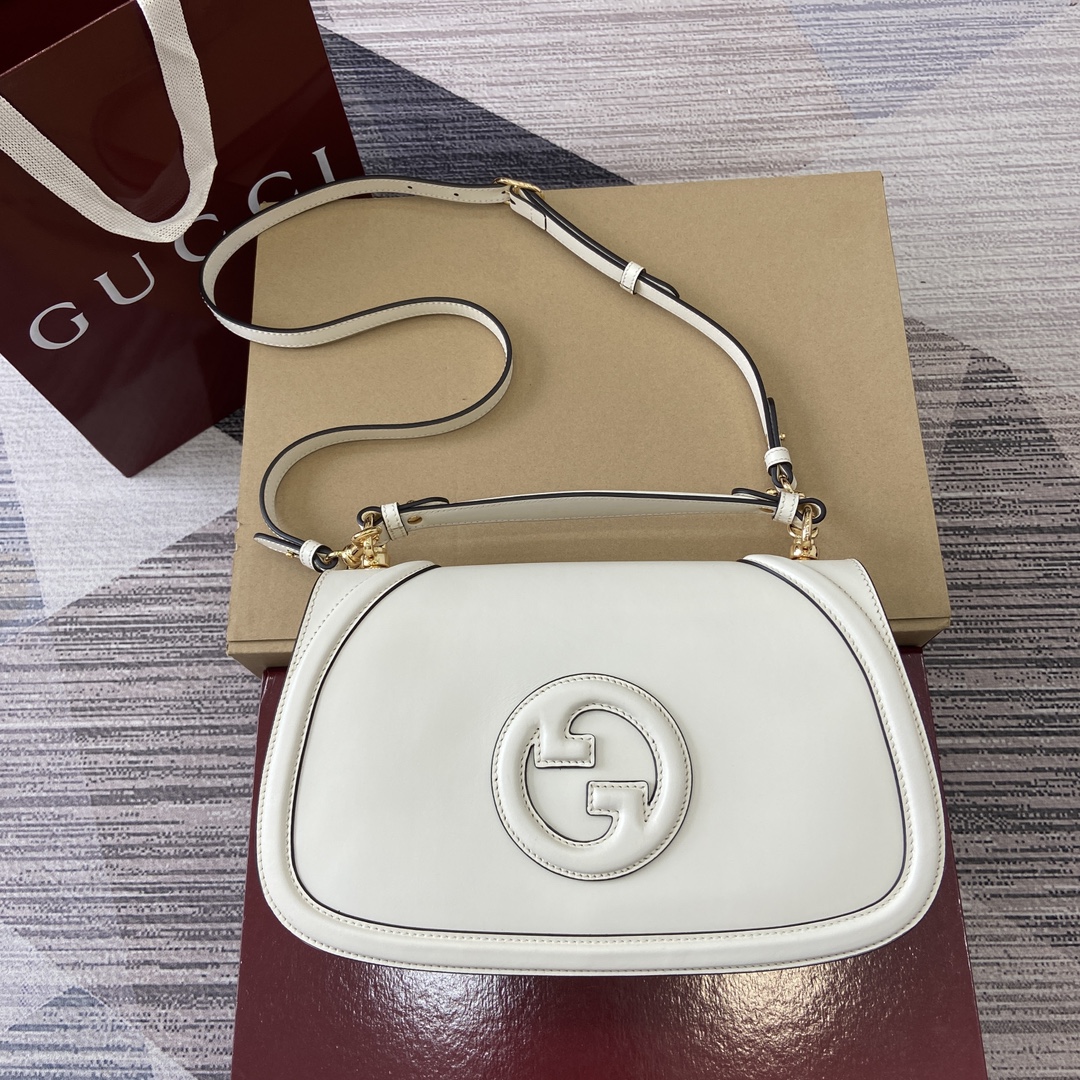 Gucci Blondie white leather bag classic logo
