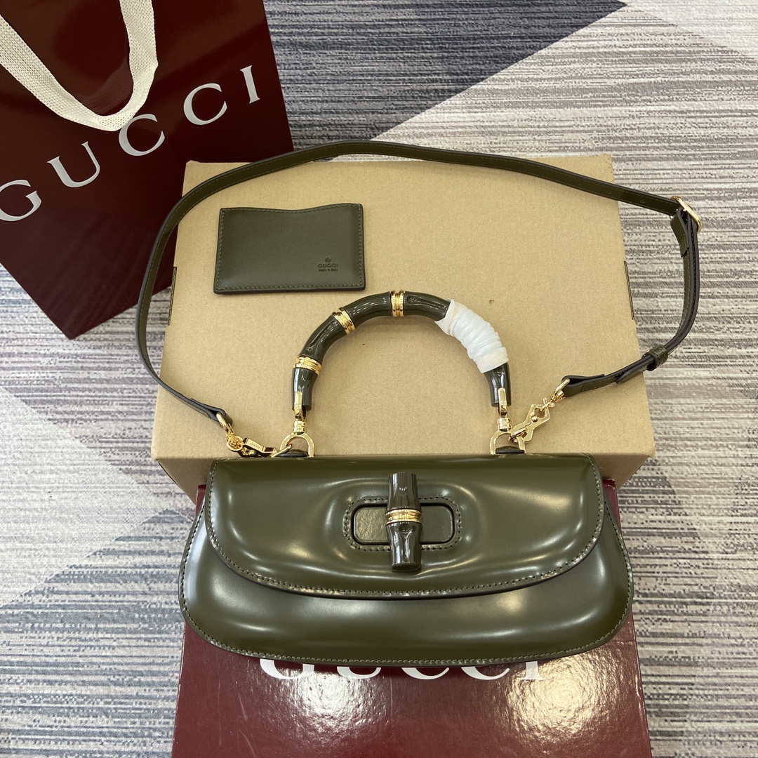 Gucci Bamboo Diva Handbag Bamboo Lock Three Compartments Detachable Shoulder Strap