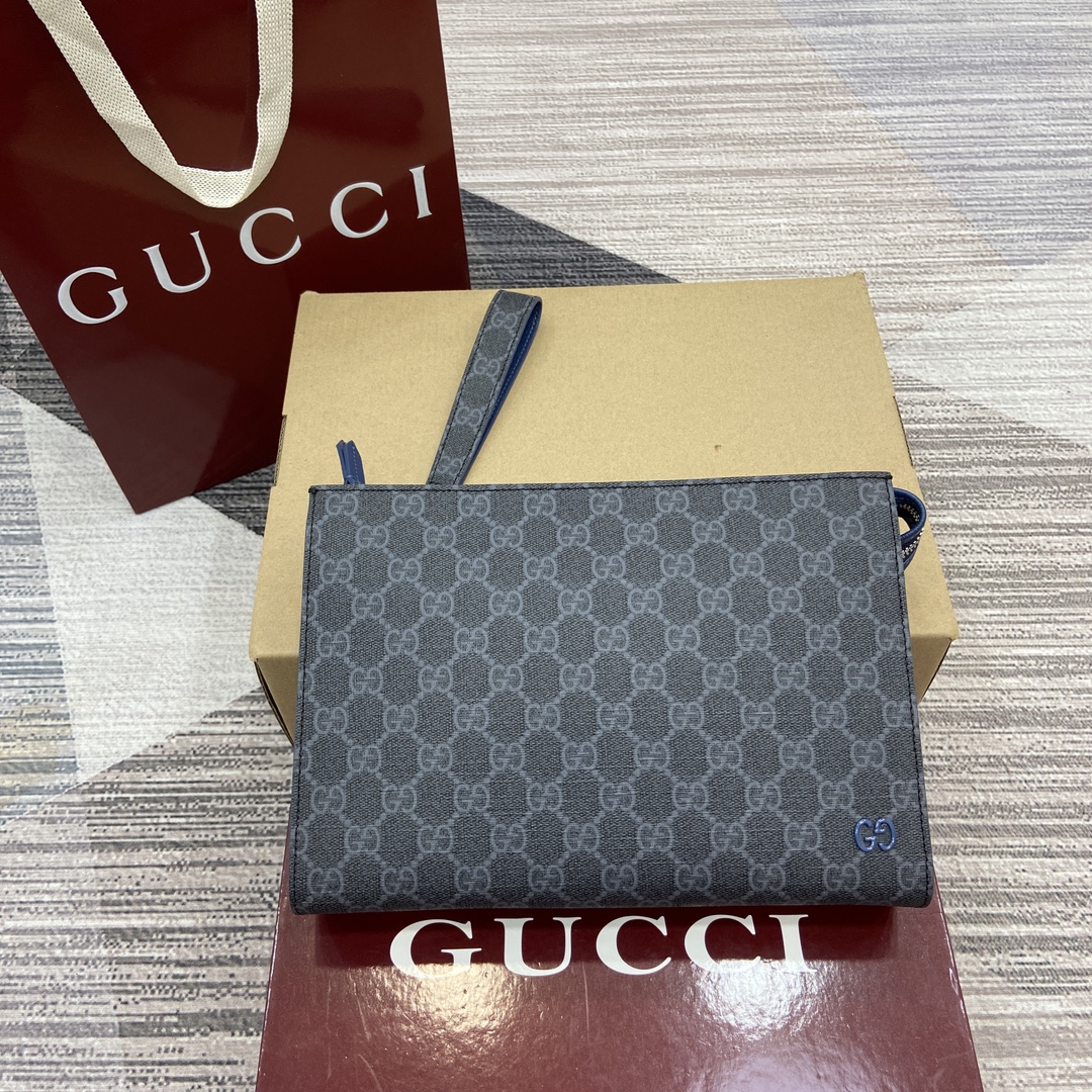 GUCCI клатч GG Supreme палатно з кантраснай скураной акантоўкай і раменьчыкам на руцэ