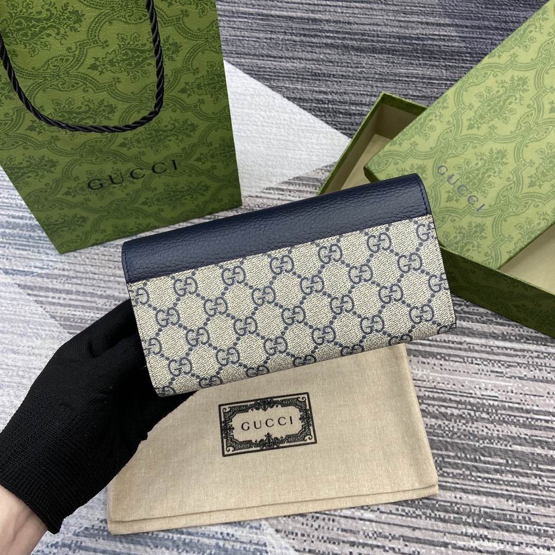 Gucci GG Marmont Continental Wallet in Blue Leather and Canvas 2 i1748688820 9062 0