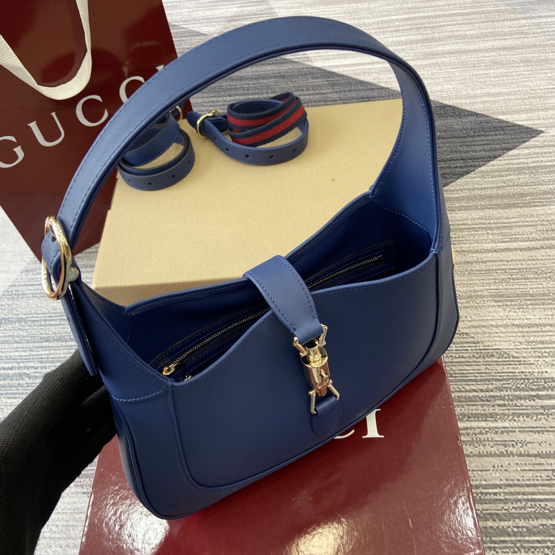 Gucci Jackie 1961 Medium Shoulder Bag in Deep Blue Leather 11 i1748688967 3814 7