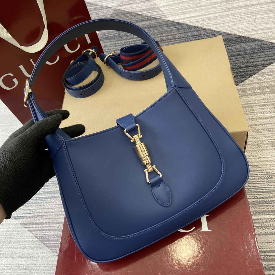 Gucci Jackie 1961 Medium Shoulder Bag in Deep Blue Leather 1 i1748688969 1450 0