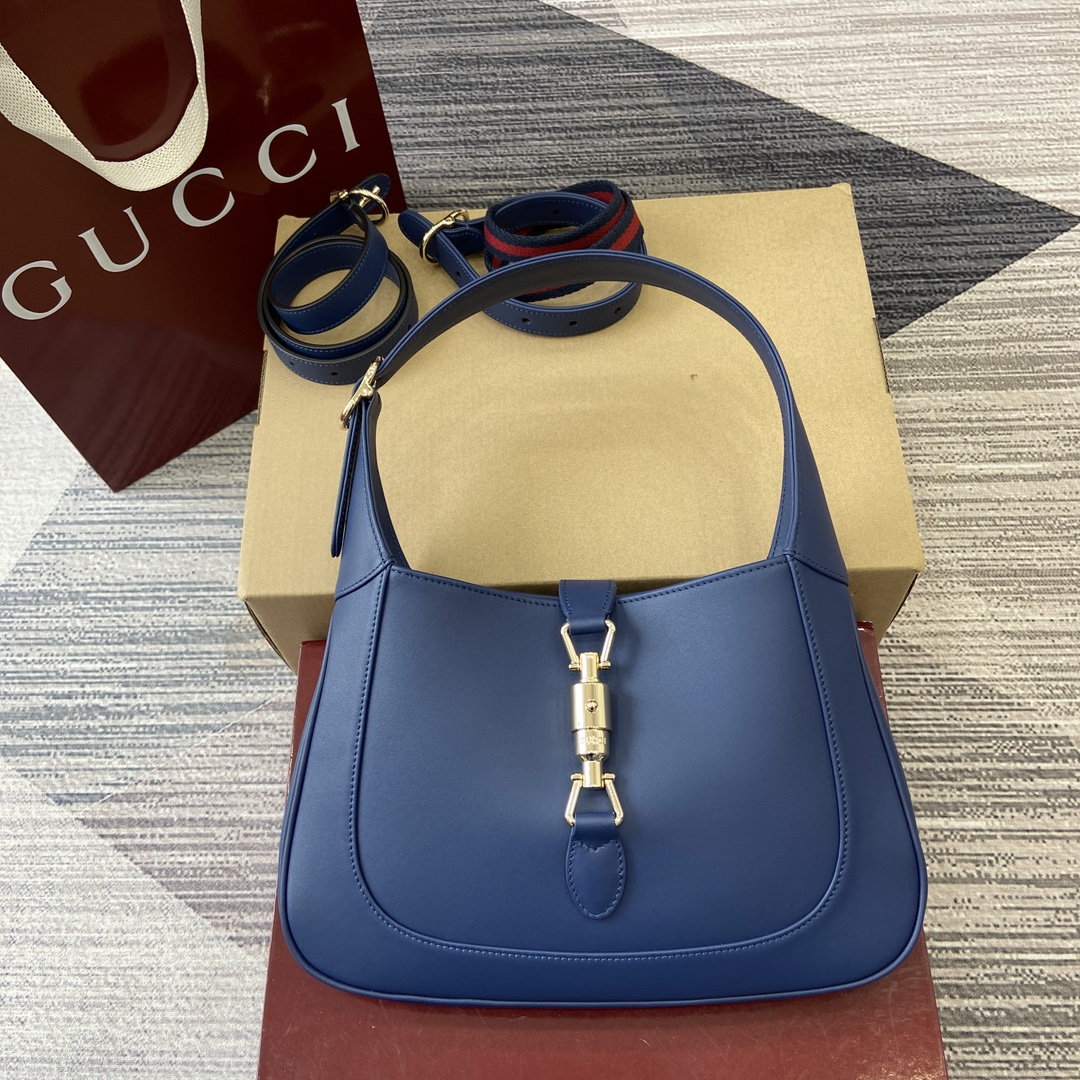 Gucci Jackie 1961 Medium Shoulder Bag in Deep Blue Leather 2 i1748688969 2797 0
