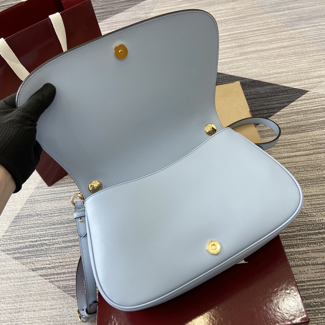 Gucci Blondie Light Blue Leather Handbag with Iconic Interlocking G Logo 9 i1748689004 4653 8