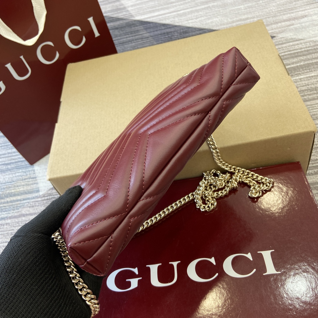 Gucci Marmont Red Leather Chain Wallet, 21cm x 15cm x 3.5cm, Model 837742 9 i1750672839 7926 1