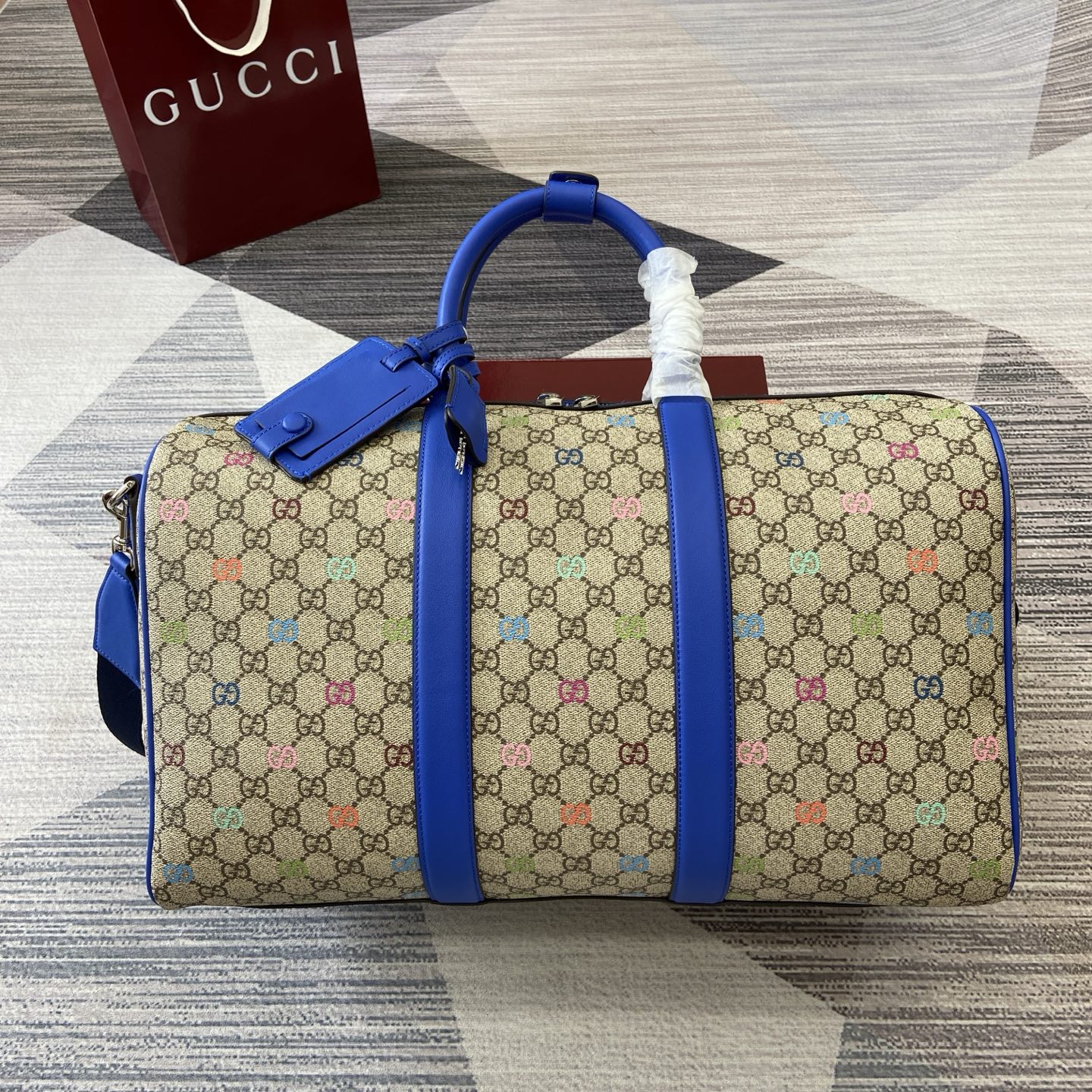 Gucci Beige/Brown Monogram Multicolor Print Duffle Bag, 45cm x 30cm x 24.5cm 2 i1752561893134 6300 0 0