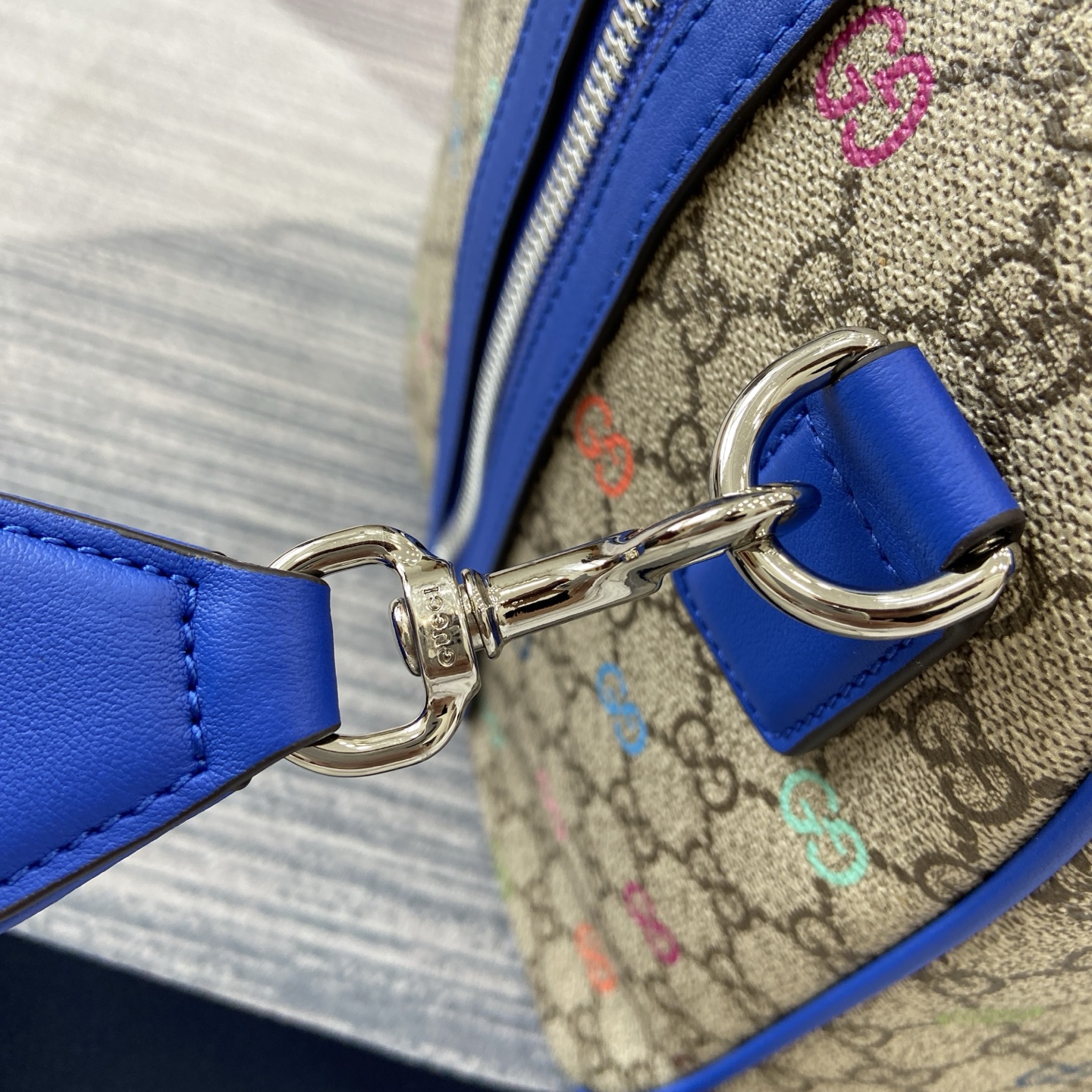 Gucci Beige/Brown Monogram Multicolor Print Duffle Bag, 45cm x 30cm x 24.5cm 15 i1752561895321 2186 0 6