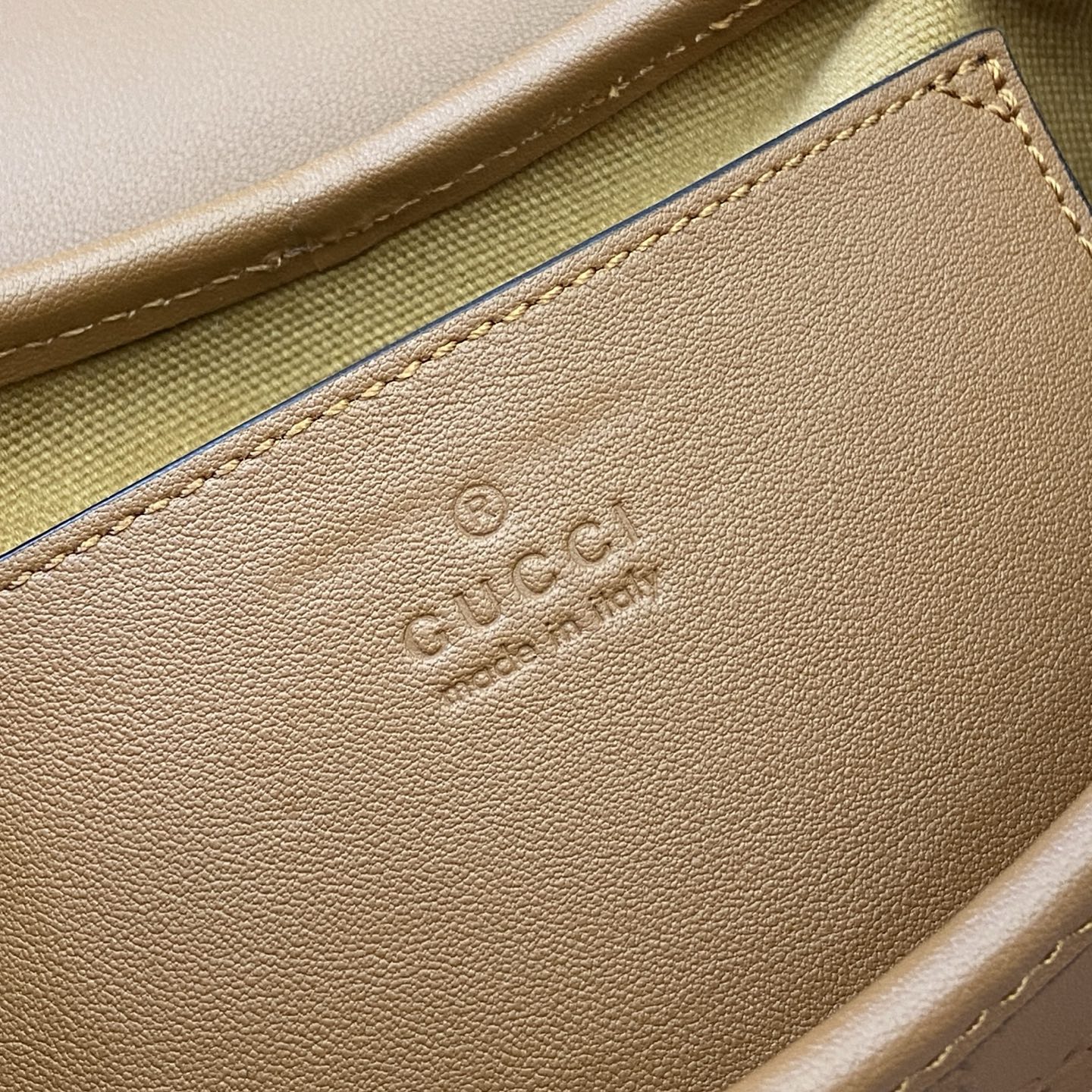 Gucci Emblem Brown Embossed Leather Chain Shoulder Bag, 20.5cm 10 i1753426799454 830 0 11