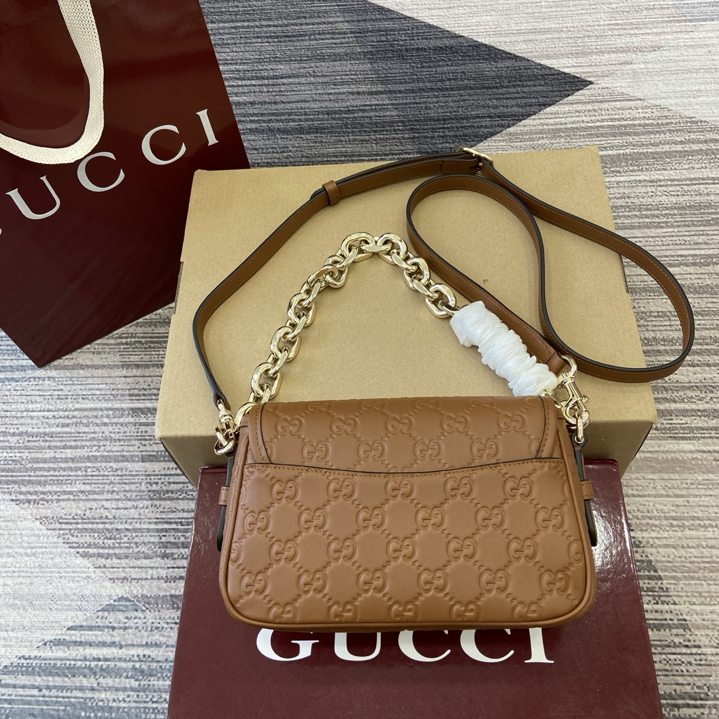 Gucci Emblem Brown Embossed Leather Chain Shoulder Bag, 20.5cm 3 i1753426799490 3305 0 1