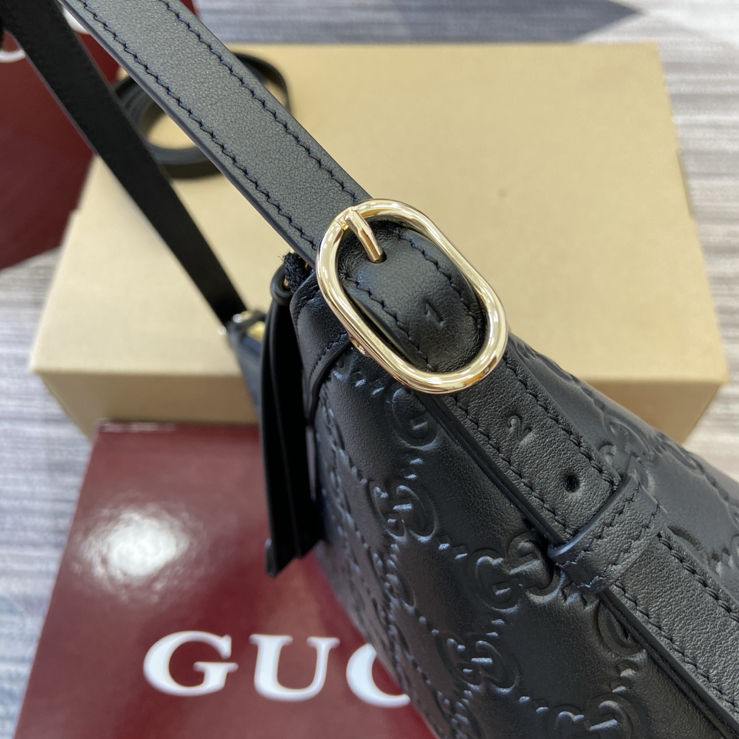 Gucci Emblem Embossed Leather Shoulder Bag, 22cm, Black 6 i1753426823318 6944 0 3