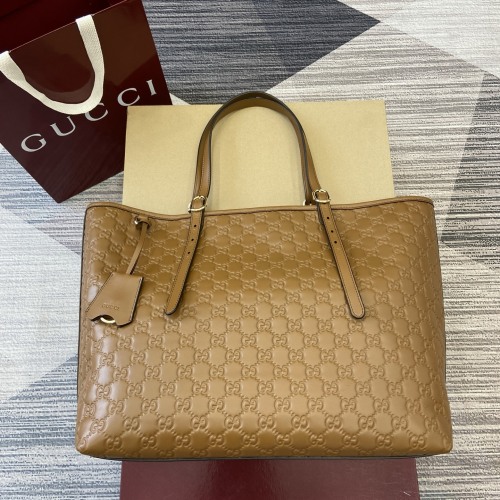 Gucci Emblem Brown Leather Tote Bag, 37cm, 2025 Fall/Winter Collection