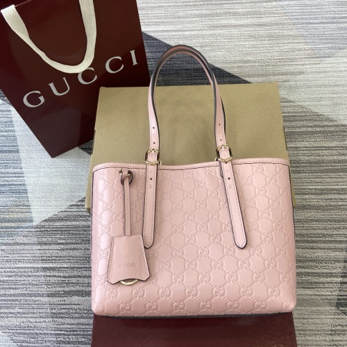 Gucci Emblem Pink Leather Tote Bag, 25cm Wide, with Adjustable Strap 1 Gucci Emblem Pink Leather Tote Bag, 25cm Wide, with Adjustable Strap