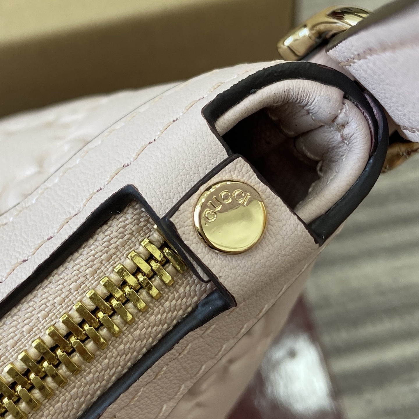Gucci Emblem Embossed Leather Shoulder Bag - Light Pink, 22cm x 14cm x 8cm 9 i1753774521088 3043 0 6
