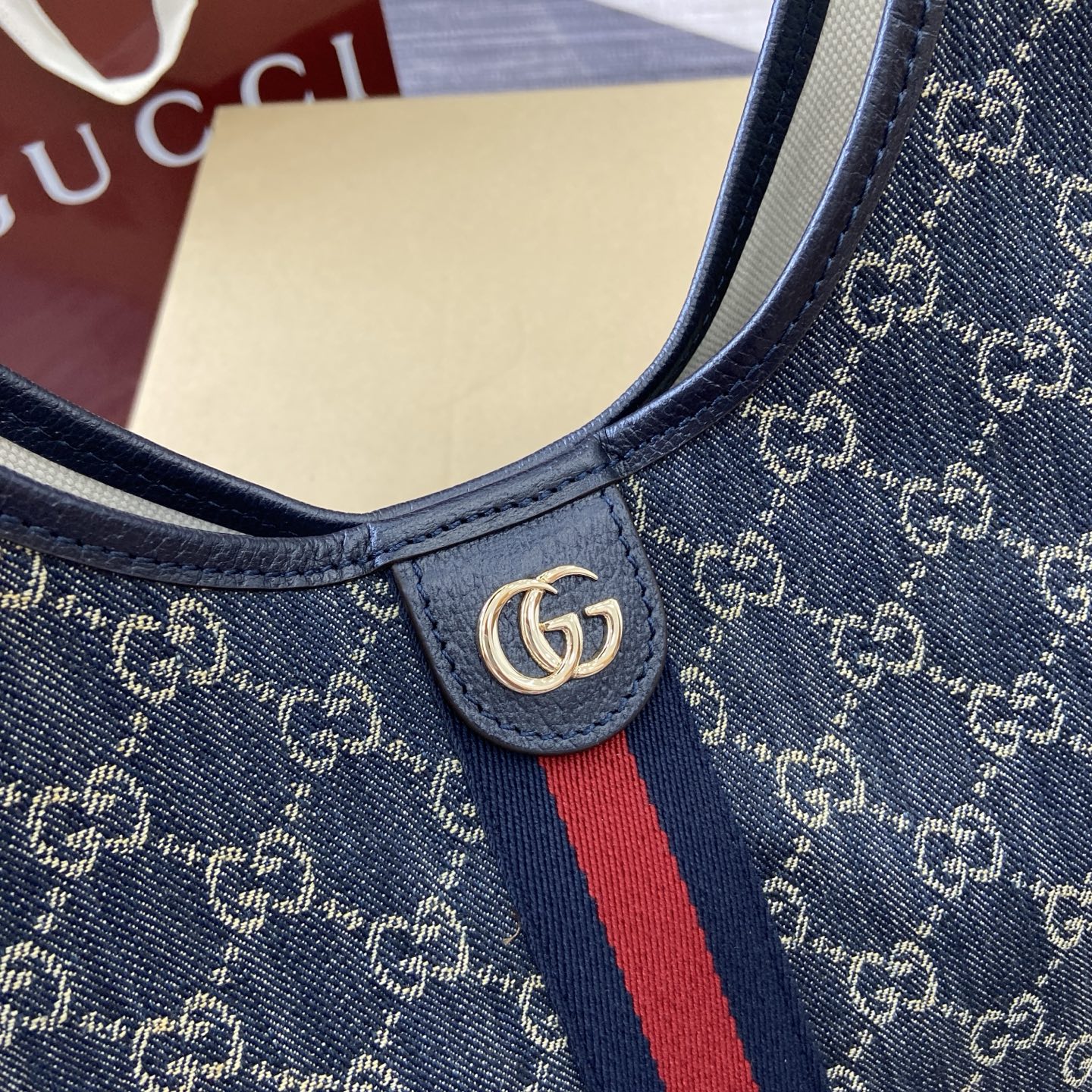 Gucci Giglio Denim Tote Bag with Detachable Pouch - Blue, 50x47x14cm 9 i1753854037626 3626 0 6