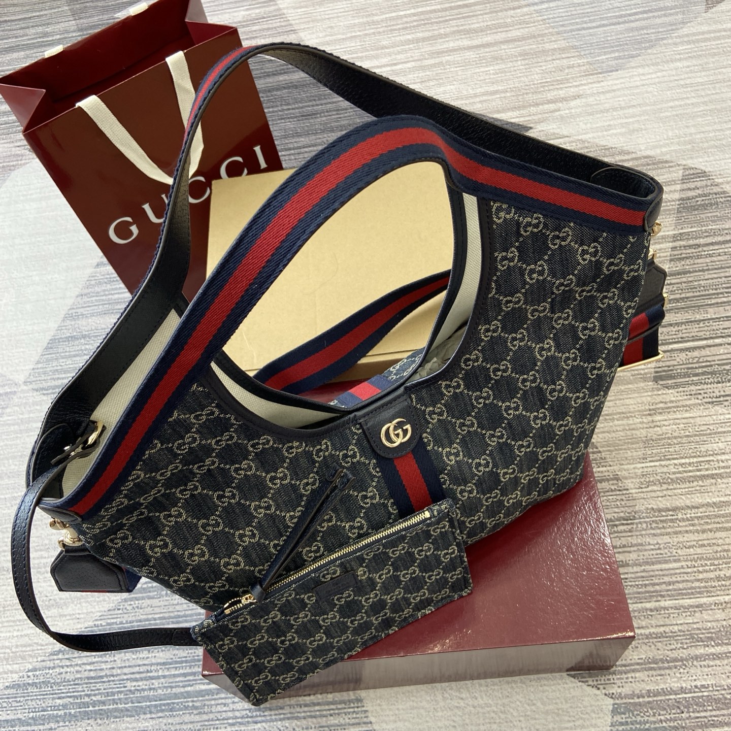 Gucci Giglio Denim Tote Bag with Detachable Pouch - Blue, 50x47x14cm 7 i1753854039416 2128 0 4