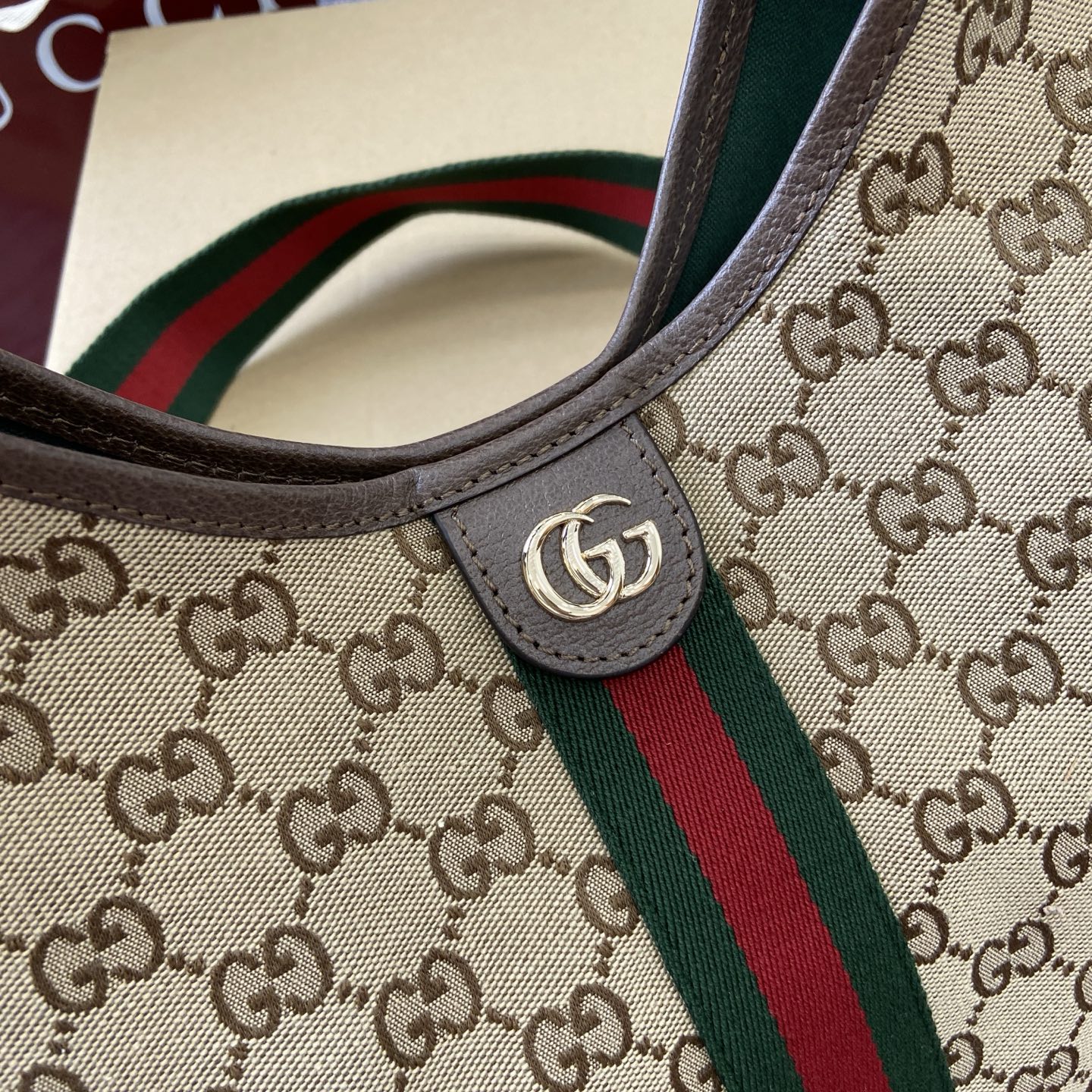 Gucci Giglio Large Tote Bag in Beige Canvas with Removable Pouch - 50x47x14cm 7 i1753854054785 5926 0 5