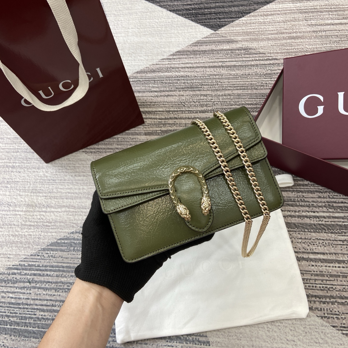 Gucci Dionysus Mini Green Leather Shoulder Bag with Chain Strap 2 i1754118832189 5198 0 0