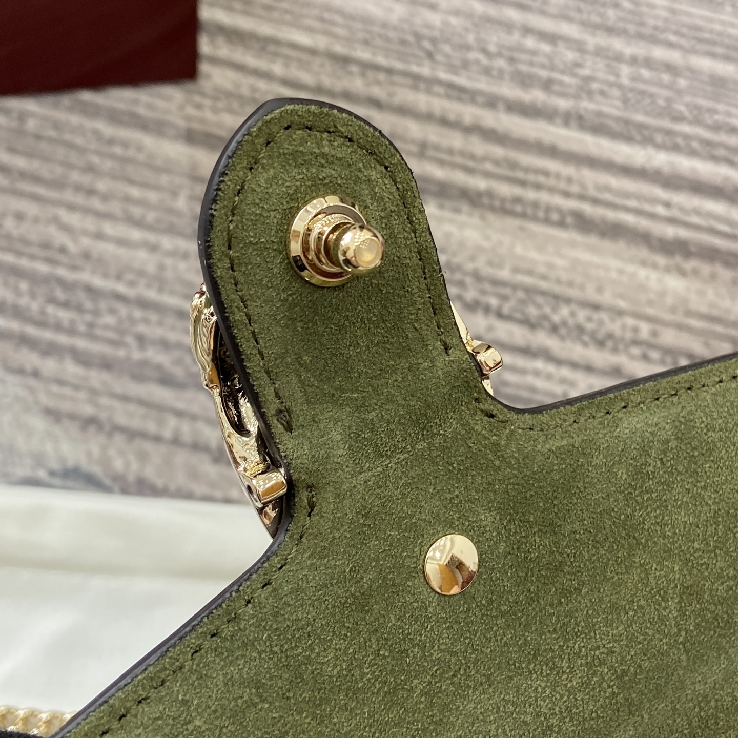 Gucci Dionysus Mini Green Leather Shoulder Bag with Chain Strap 12 i1754118834655 8199 0 9