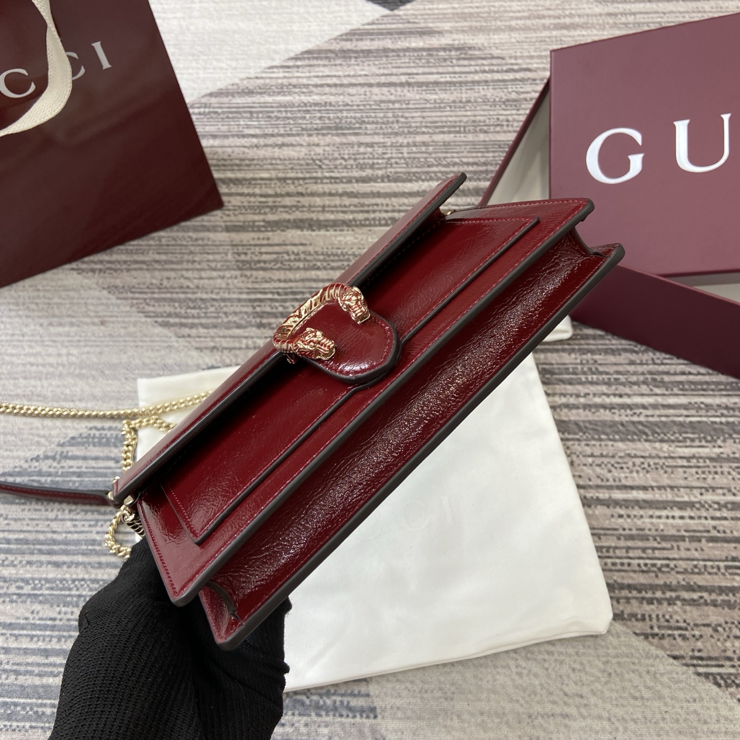 Gucci Red Leather Wallet on Chain Bag with Dionysus Clasp, 20 cm 4 i1754118870387 3632 0 3