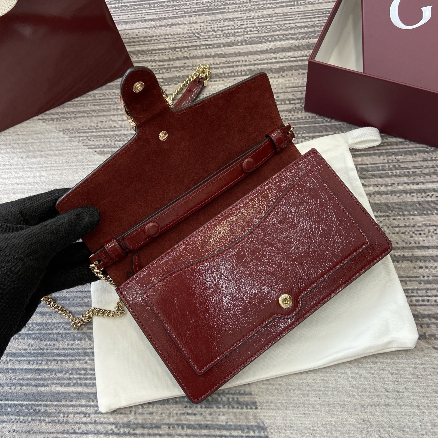 Gucci Red Leather Wallet on Chain Bag with Dionysus Clasp, 20 cm 8 i1754118870418 9420 0 7