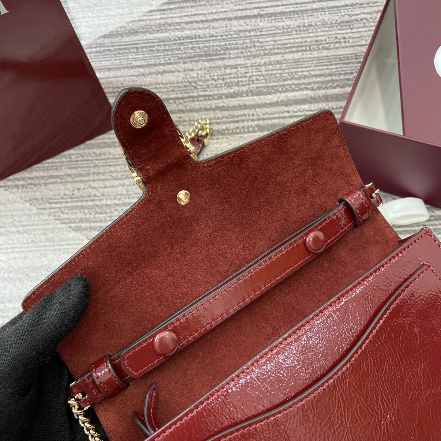 Gucci Red Leather Wallet on Chain Bag with Dionysus Clasp, 20 cm 10 i1754118873536 6004 0 8