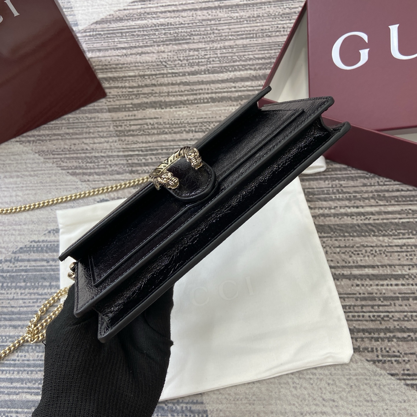 Elegant Gucci Black Leather Chain Wallet - Versatile & Stylish 4 i1754118883223 4118 0 3