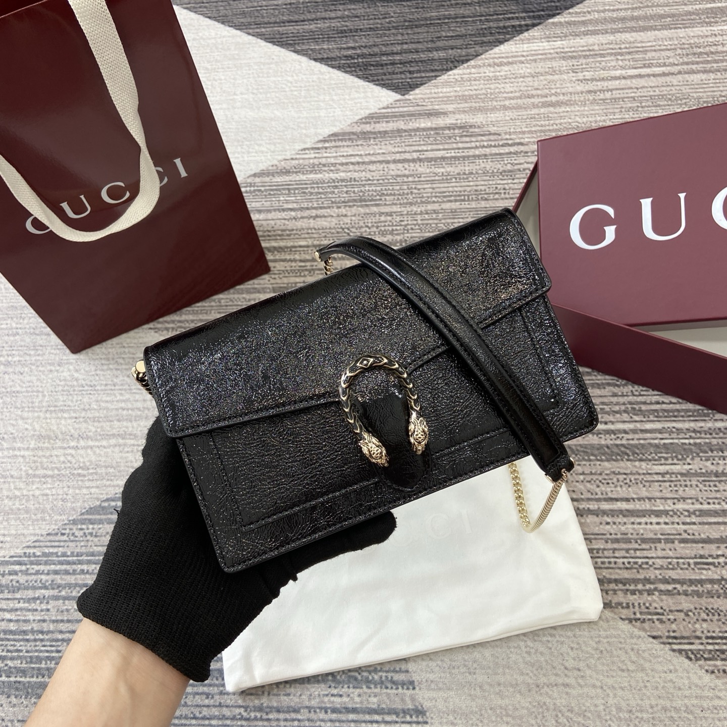 Elegant Gucci Black Leather Chain Wallet - Versatile & Stylish 1 i1754118883281 5198 0 0