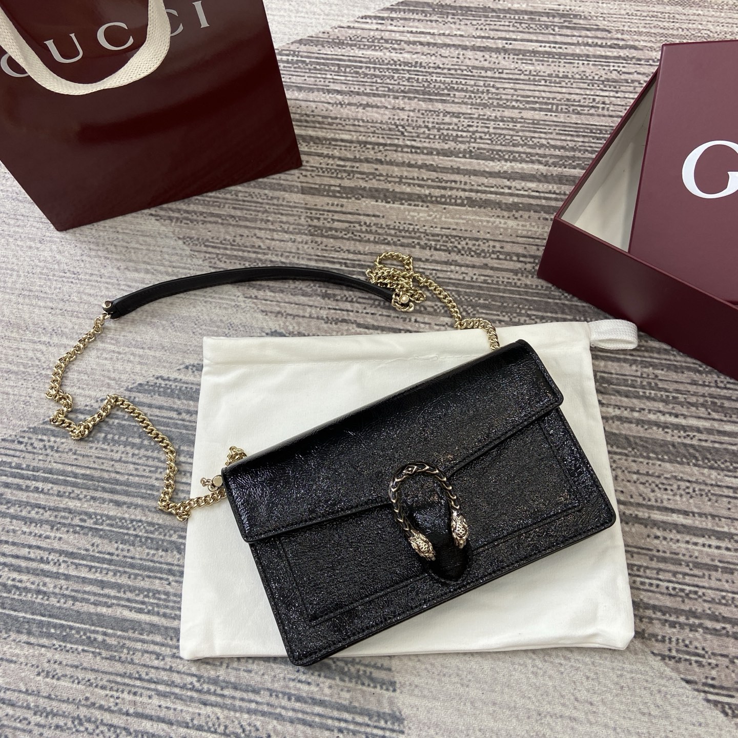Elegant Gucci Black Leather Chain Wallet - Versatile & Stylish 7 i1754118887880 3318 0 6