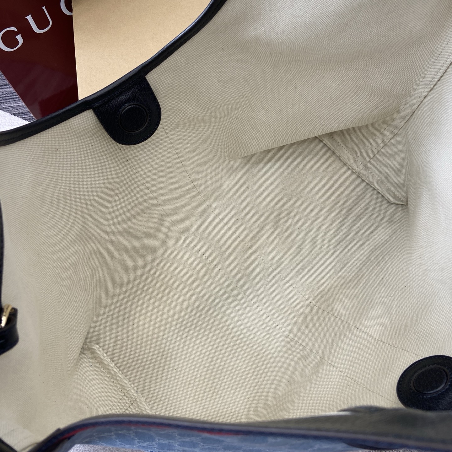 Gucci Giglio Denim Tote Bag with Removable Pouch - Blue/White 9 i1755849011099 6569 0 10