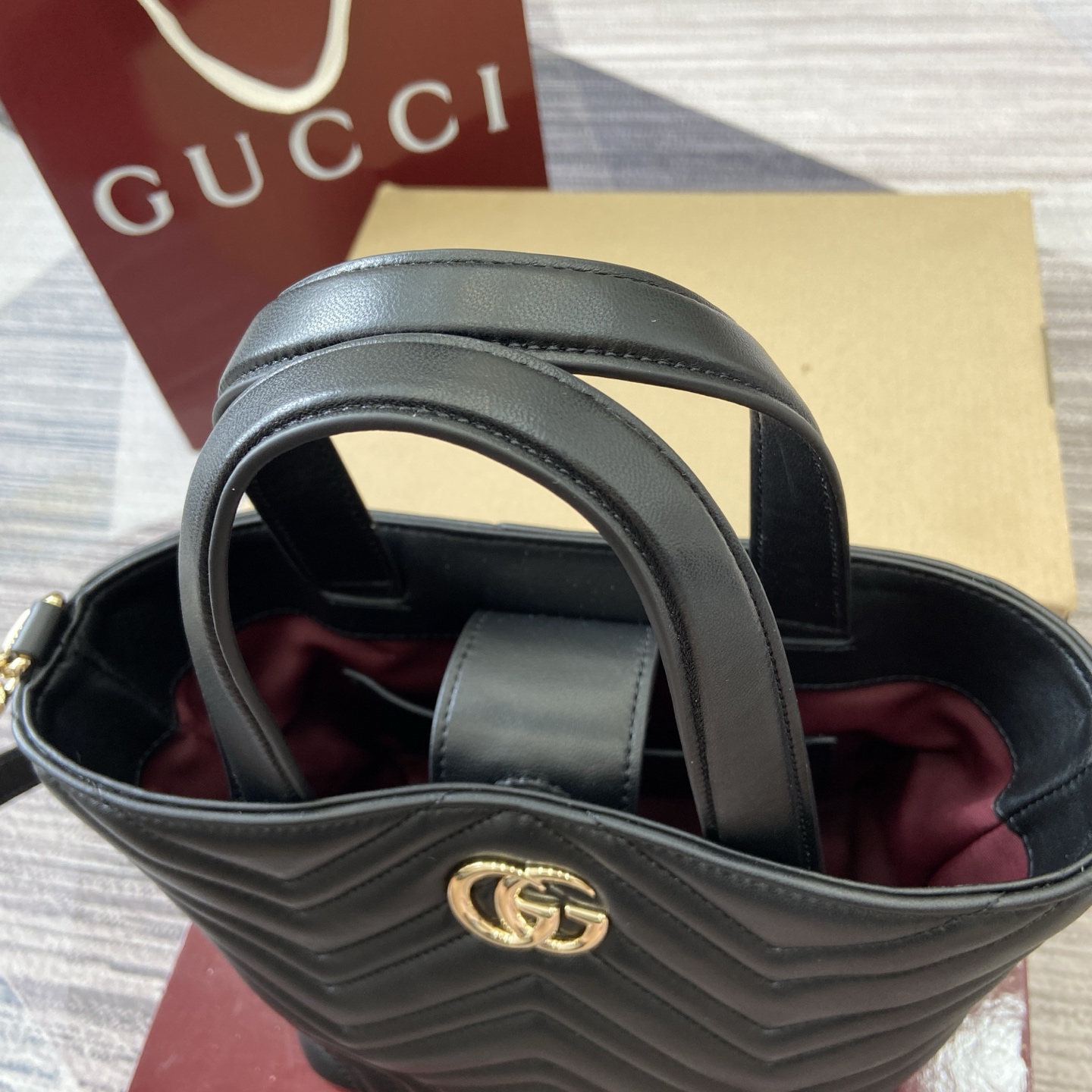 Gucci Marmont Black Leather Tote Bag with Chain Strap - Stylish & Versatile 12 i1755849168655 6566 0 8