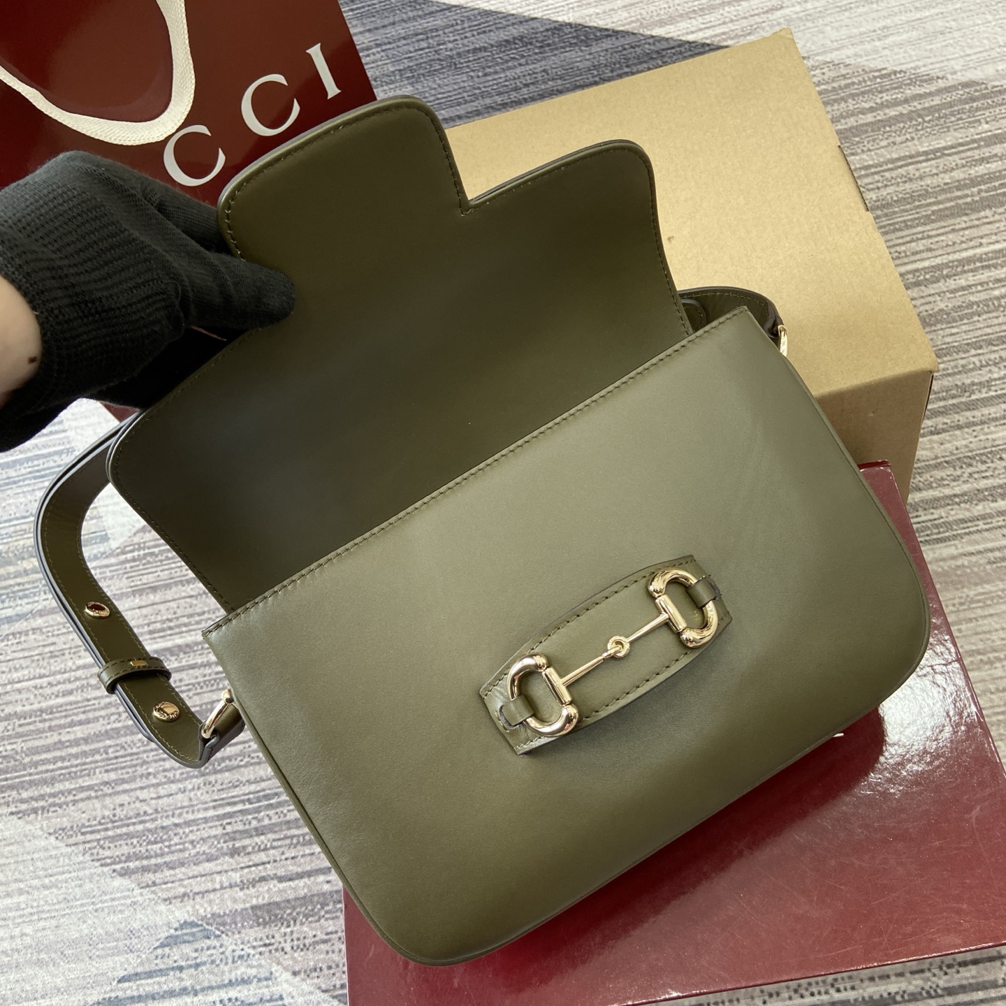 Gucci Horsebit 1955 Small Shoulder Bag - Forest Green Leather, Gold-Tone Hardware 9 i1755849346130 7562 0 8