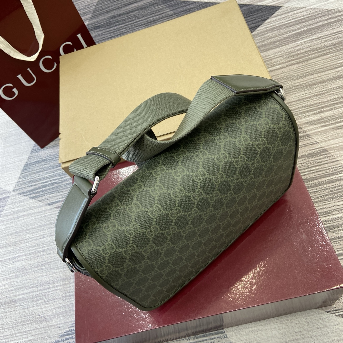 Gucci Medium Messenger Bag in Green Coated Fabric with Gucci Lettering 7 i1756271307660 6627 0 4