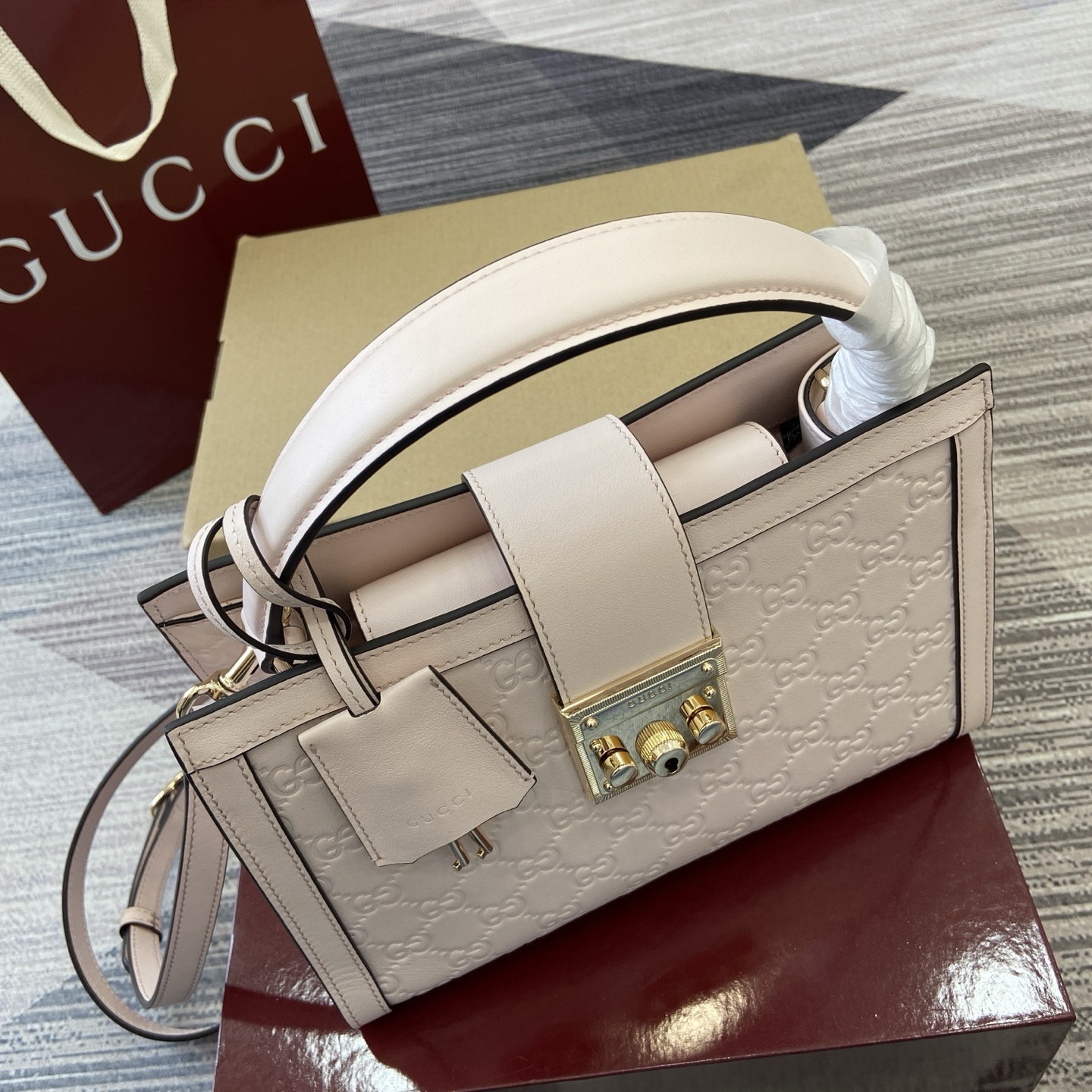 Gucci Padlock Small Leather Top Handle Bag - Light Pink, Embossed 6 i1756271436594 4007 0 3