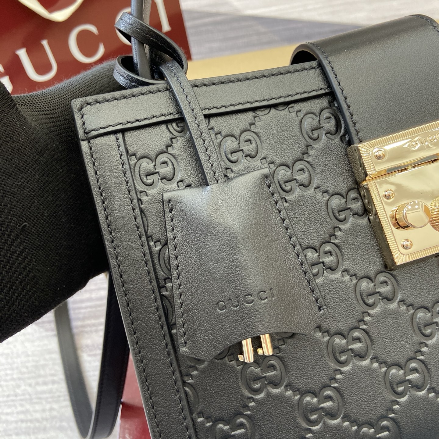 Gucci Padlock Embossed Leather Top Handle Bag, 25.5 cm, Black 9 i1756271561446 1959 0 7