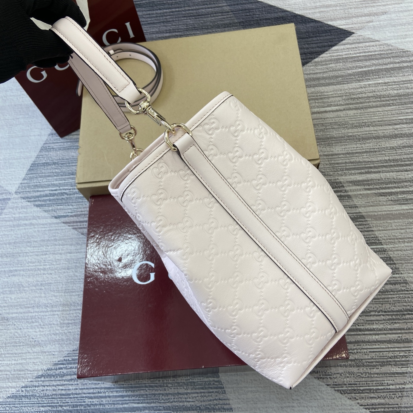 Gucci Emblem Embossed Leather Bucket Bag, Light Pink, Detachable Strap 5 i1756529651940 9851 0 2