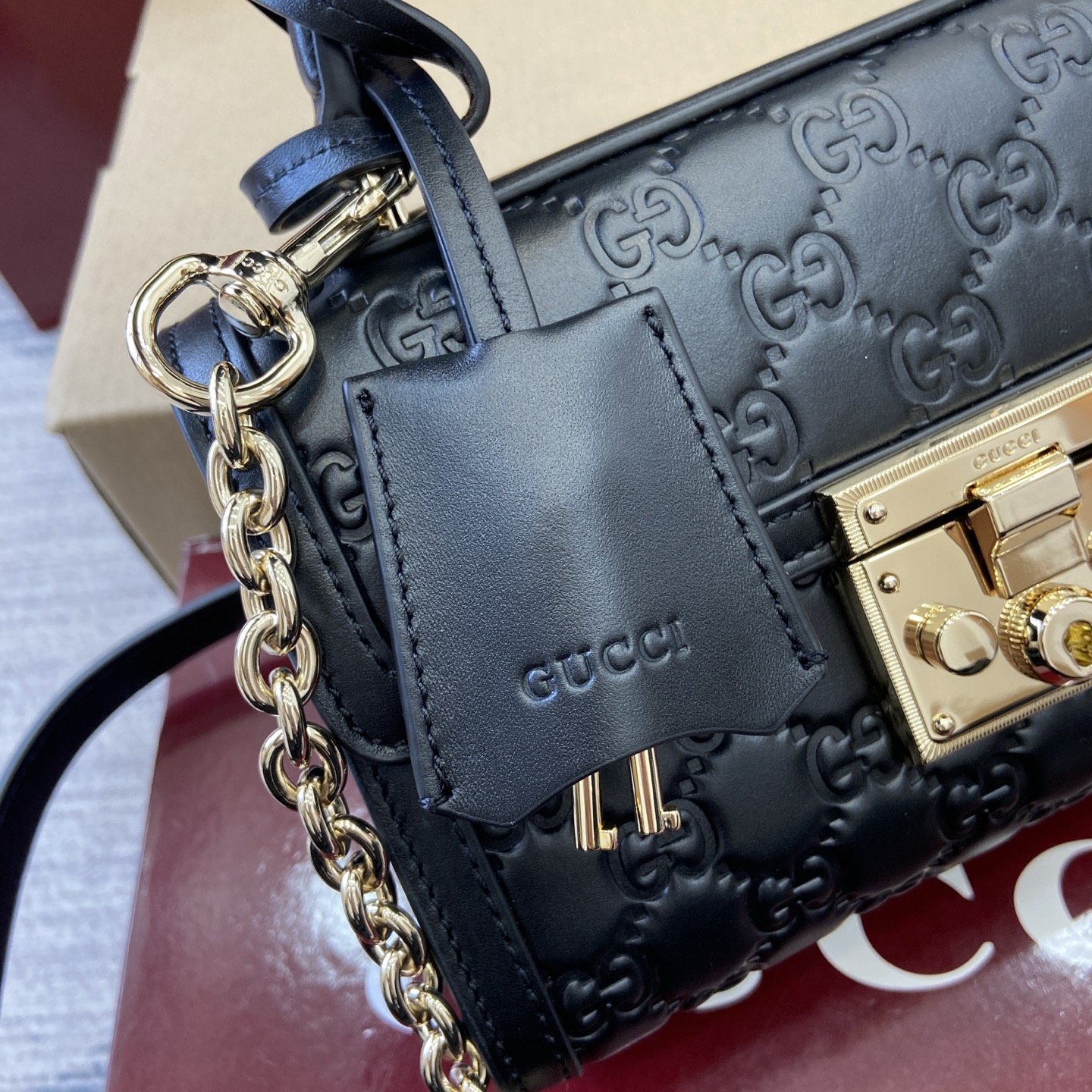 Gucci Padlock Embossed Leather Shoulder Bag with Gold-Tone Hardware, Black 5 i1756625910094 2589 0 5