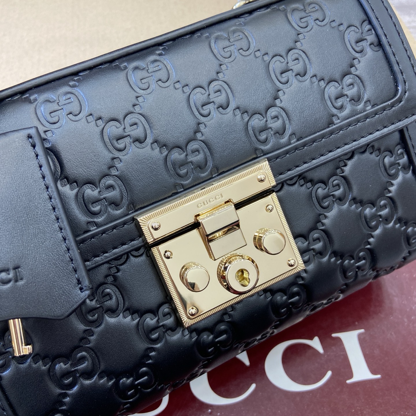 Gucci Padlock Embossed Leather Shoulder Bag with Gold-Tone Hardware, Black 6 i1756625910321 838 0 6