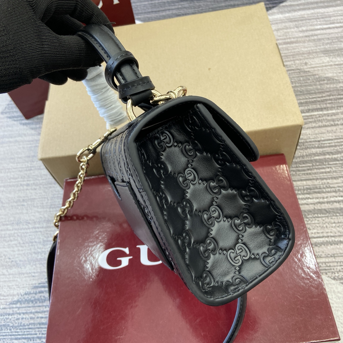 Gucci Padlock Embossed Leather Shoulder Bag with Gold-Tone Hardware, Black 3 i1756625911661 3968 0 2