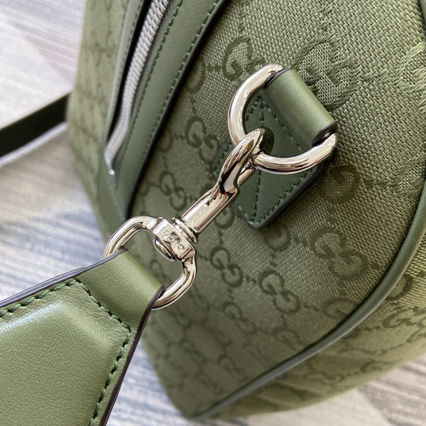 Gucci Duffel Bag in GG Canvas with Web Detail - Forest Green 12 i1756625982907 9388 0 3