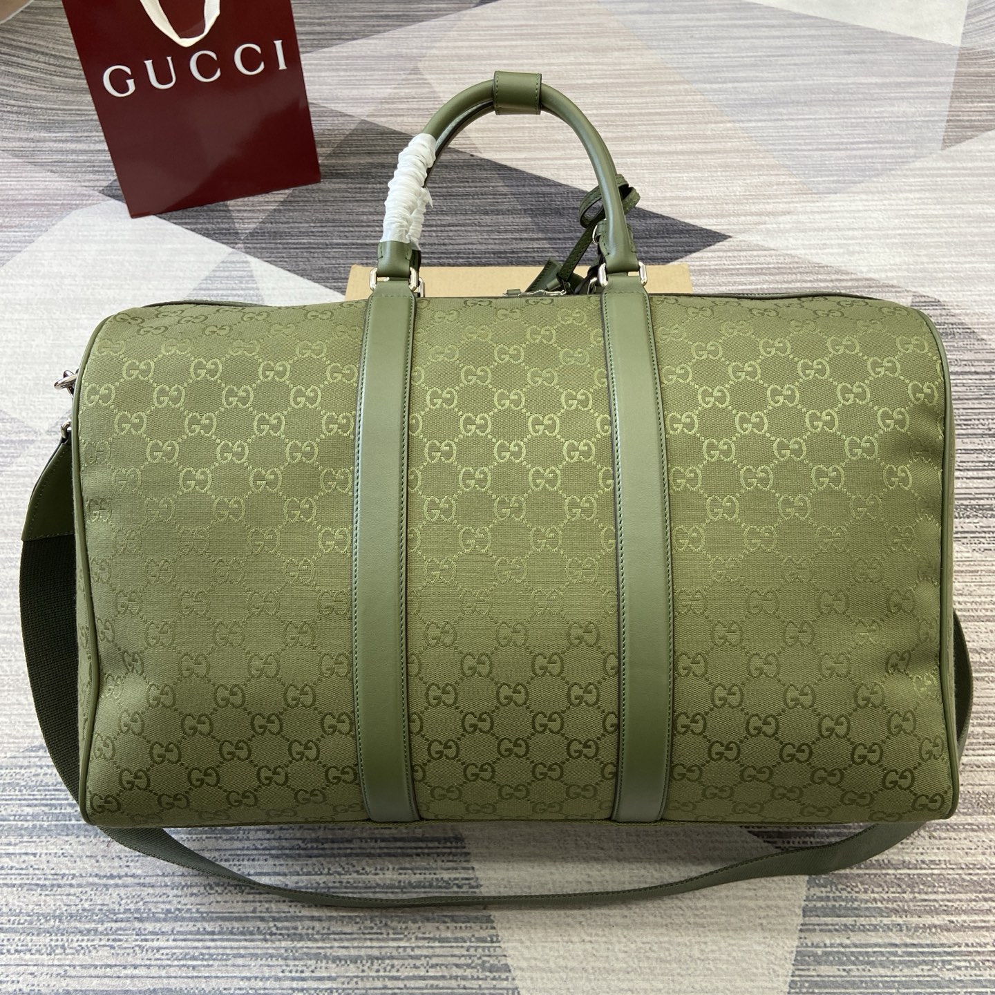 Gucci Duffel Bag in GG Canvas with Web Detail - Forest Green 2 i1756625984634 6003 0 1