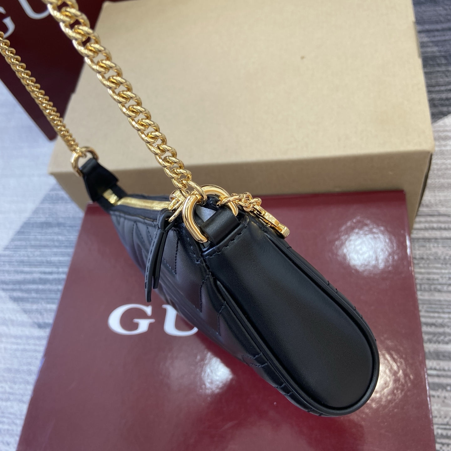 Gucci Marmont Small Shoulder Bag - Signature Style & Timeless Elegance 4 i1756786210943 6238 0 2