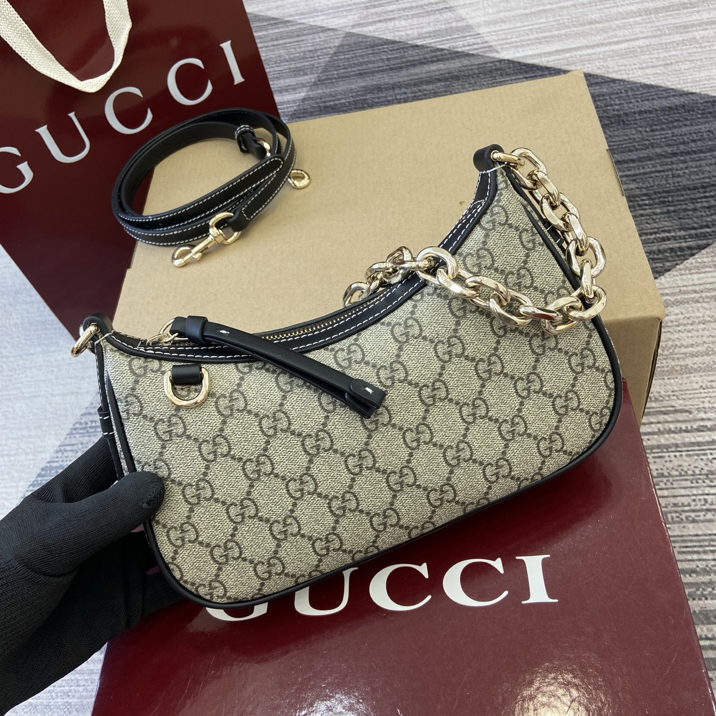 Gucci Emblem Beige and Brown Coated Fabric Shoulder Bag with Chain Strap 2 i1756786236560 7519 0 4