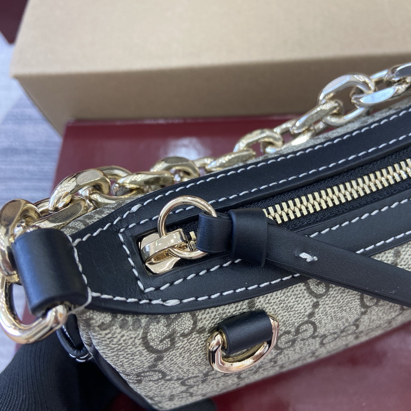Gucci Emblem Beige and Brown Coated Fabric Shoulder Bag with Chain Strap 7 i1756786238021 5964 0 6