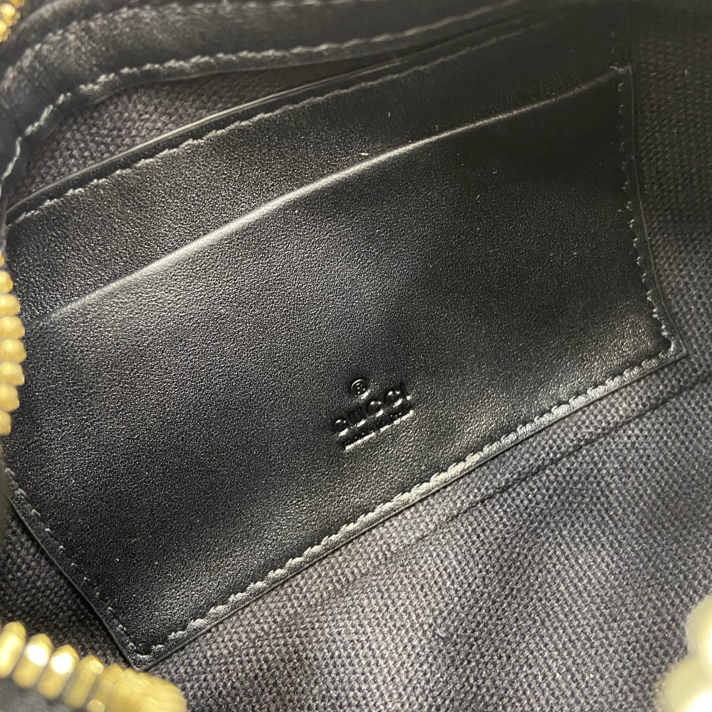 Gucci Emblem Black Embossed Leather Small Shoulder Bag with Chain Strap 14 i1757309061784 5904 0 12