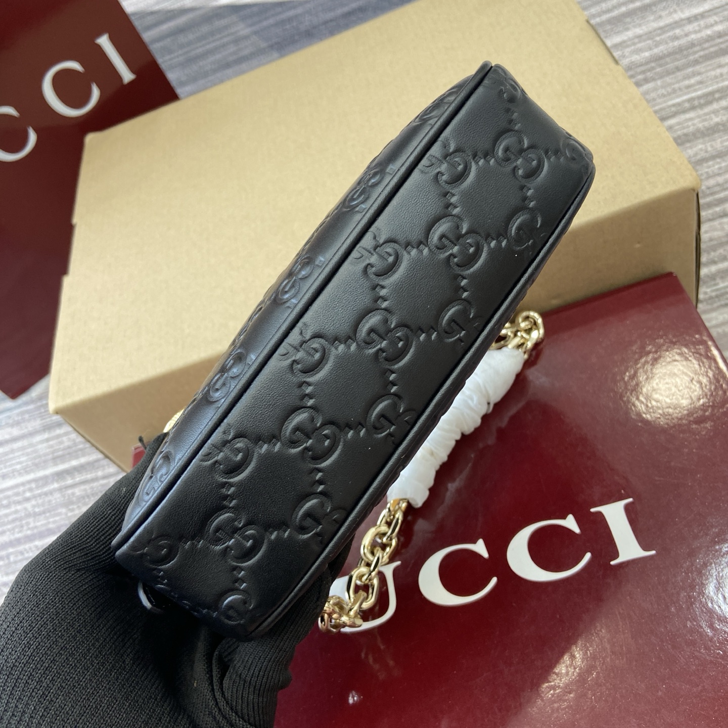 Gucci Emblem Black Embossed Leather Small Shoulder Bag with Chain Strap 9 i1757309065225 52 0 10