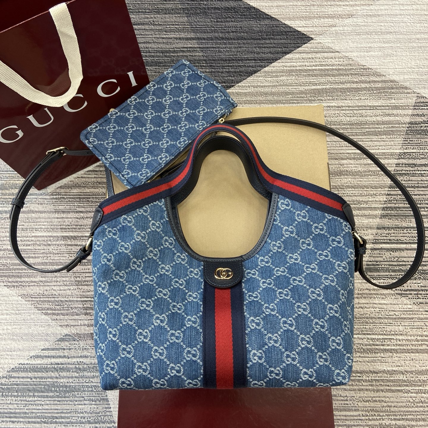 Gucci Giglio Small Tote Bag in Blue Denim Canvas with Web Trim 3 i1757309134974 737 0 0