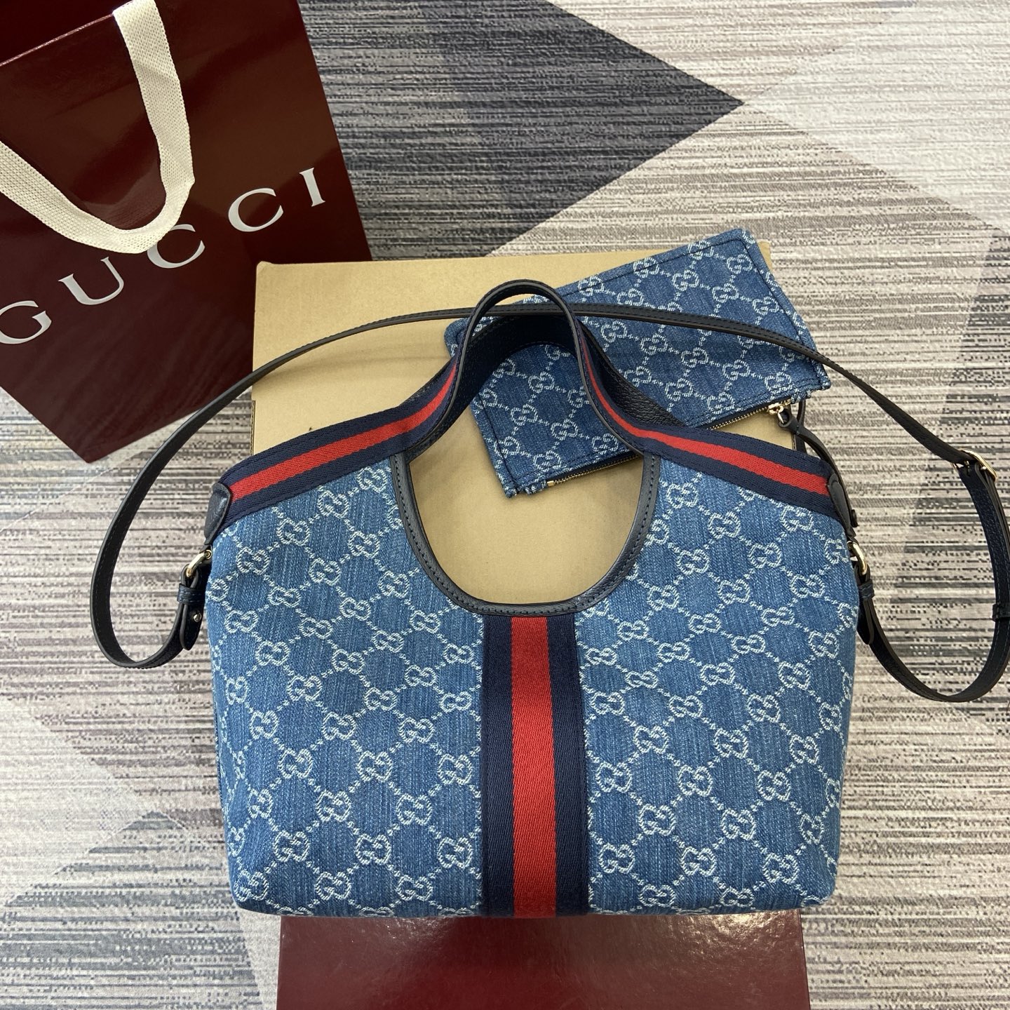 Gucci Giglio Small Tote Bag in Blue Denim Canvas with Web Trim 4 i1757309136505 1528 0 1