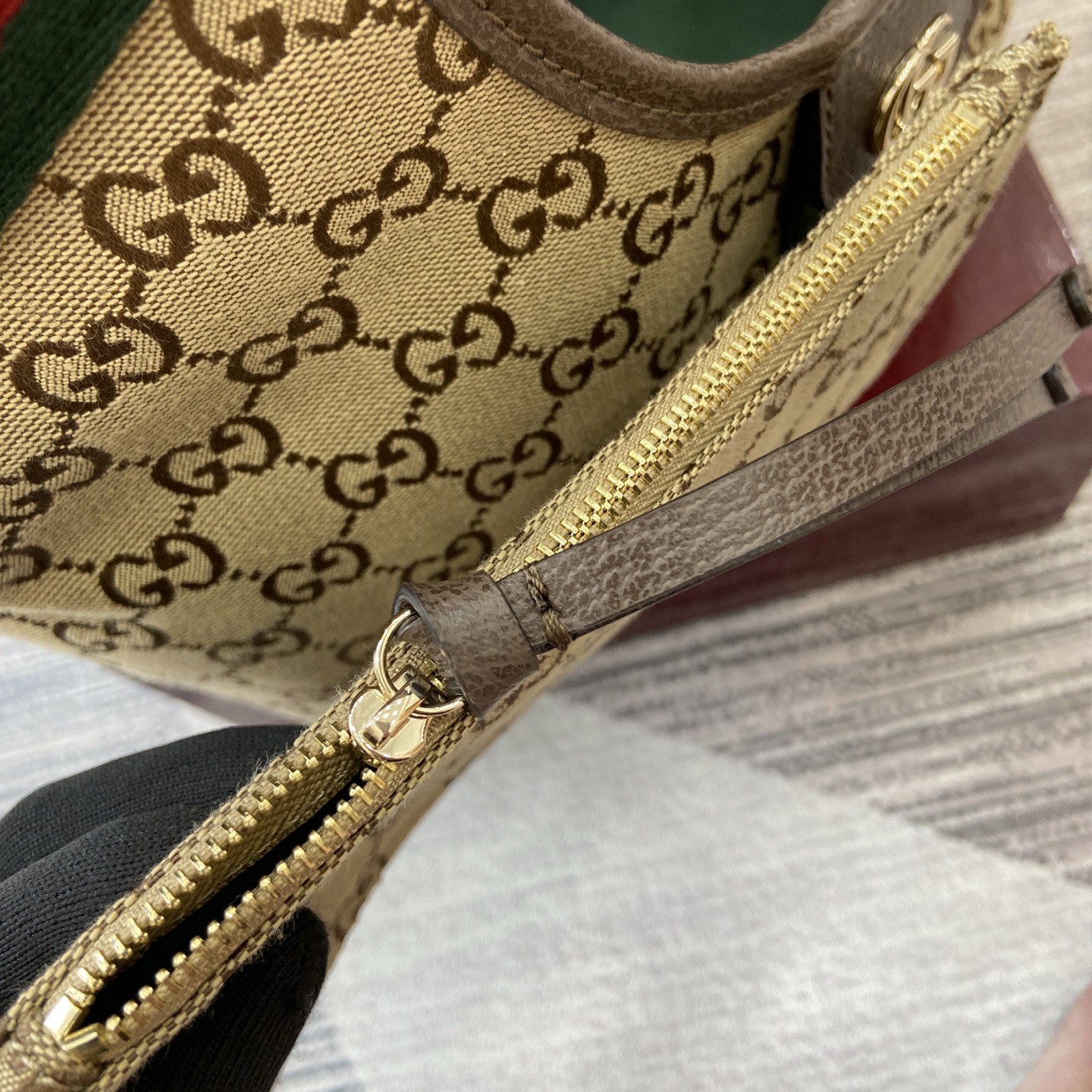 Gucci Giglio Small Tote Bag GG Canvas with Removable Pouch - Brown/Beige 11 i1757309147109 7642 0 9
